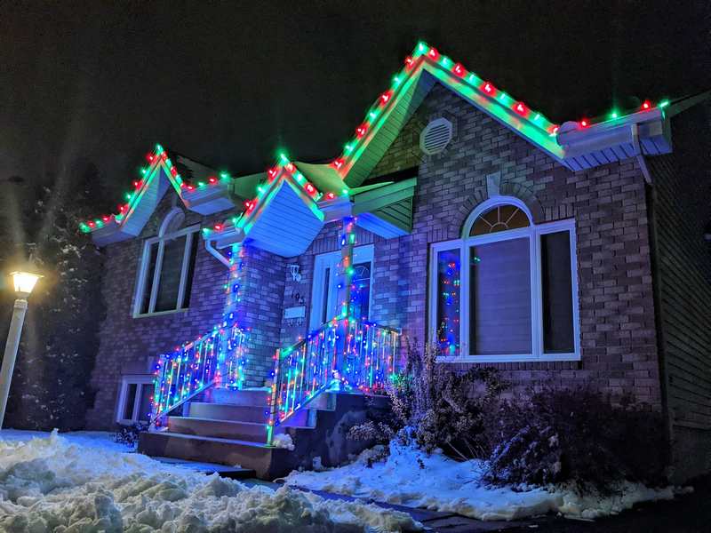 Ottawa Christmas lights installation